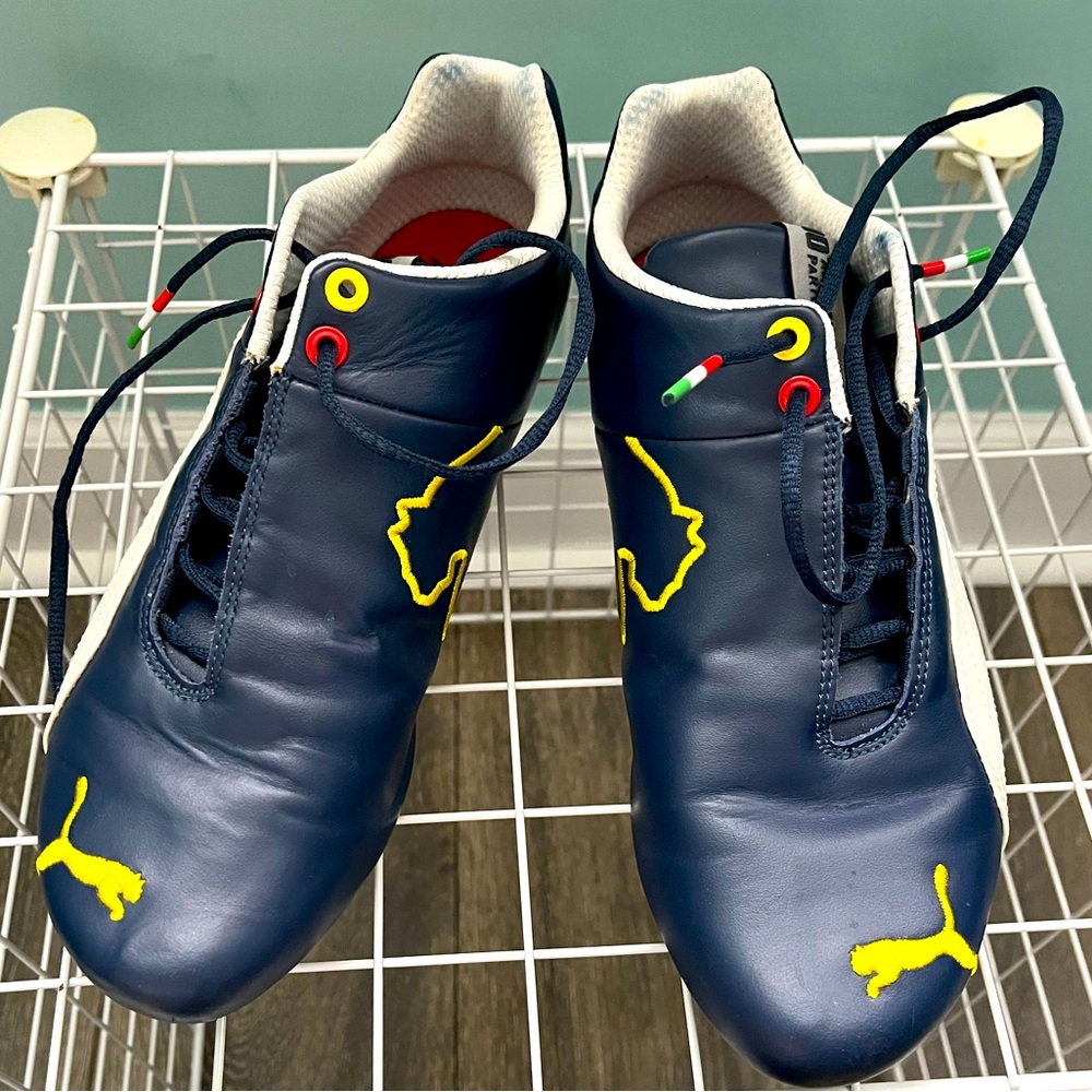 Puma x Ferrari 10th anniversary limited ed Italian flag accent sneakers size 10